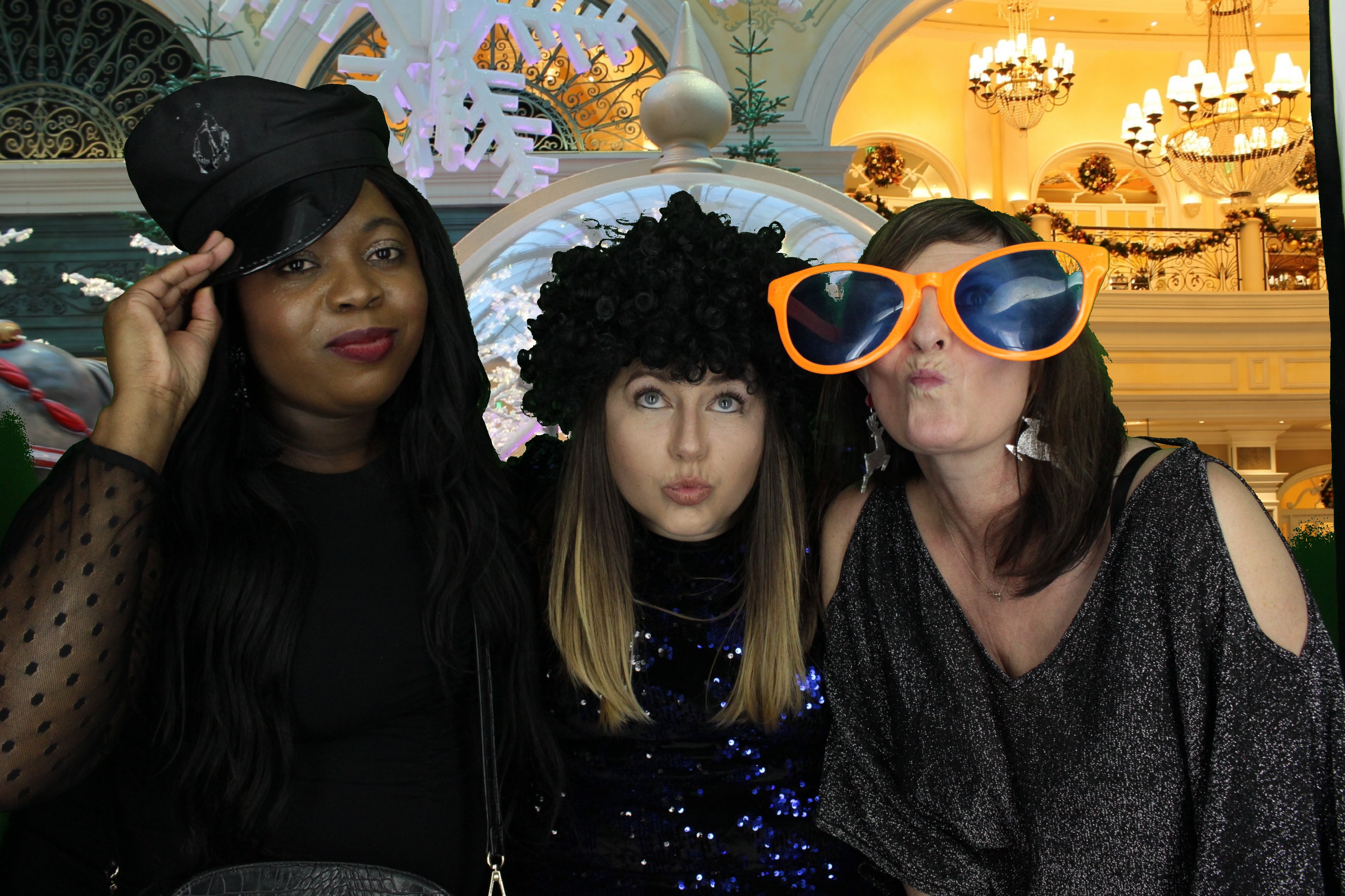 One Line Christmas Party | View more photos from the event at gallery.myphotoboothexperience.co.uk/u/MyPhotoBoothExperienceLtd/One-Line-Christmas-Party